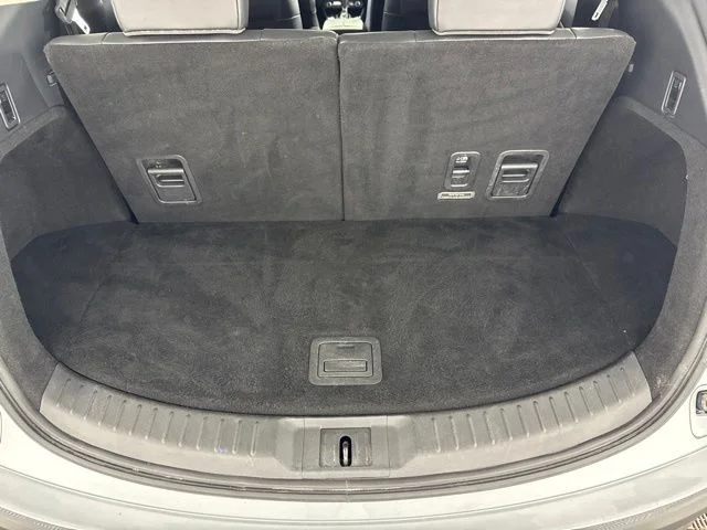Used 2023 Silver Mazda Touring image 32