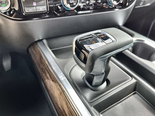 New 2026 Sterling Metallic GMC Elevation image 22