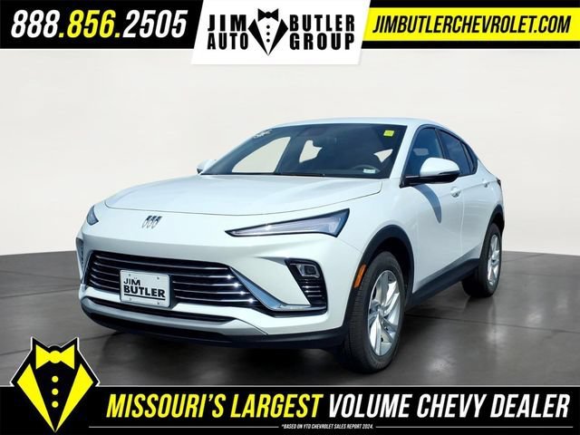 Used 2026 Summit White Buick Preferred image 1