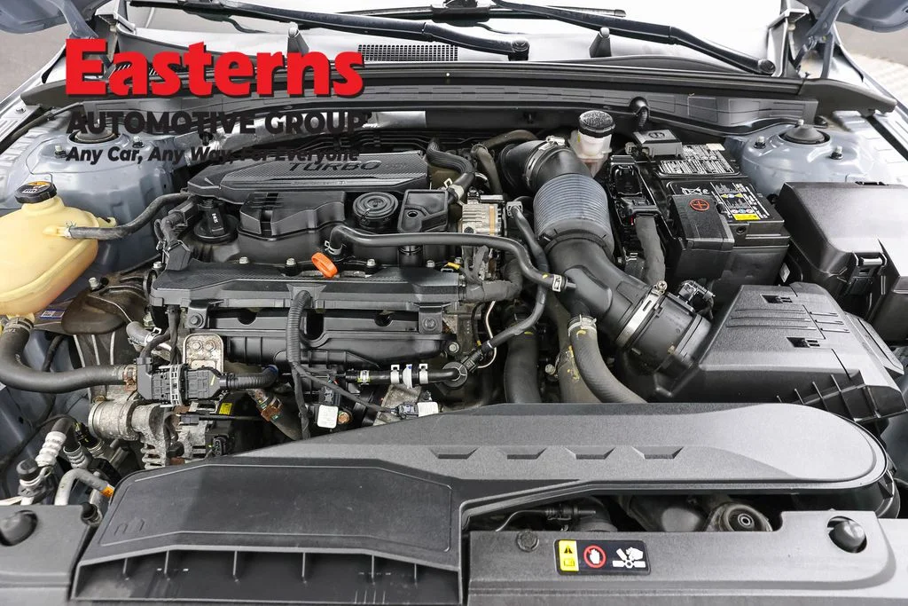Used 2021 Silver Kia LXS image 7