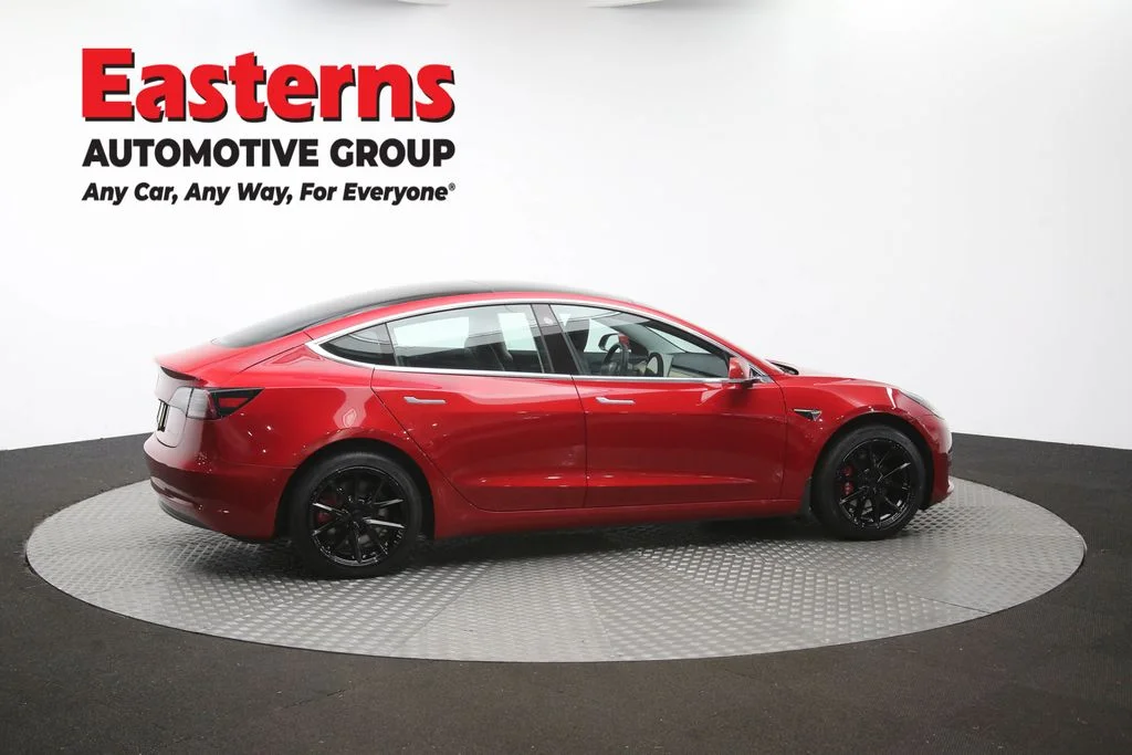 Used 2019 Red Tesla Long Range image 37
