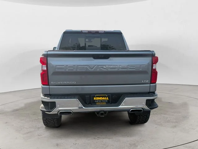 Used 2021 Gray Chevrolet LTZ image 6