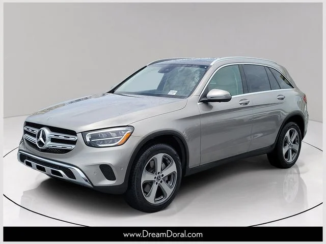 Used 2022 Silver Mercedes-Benz GLC 300 image 1