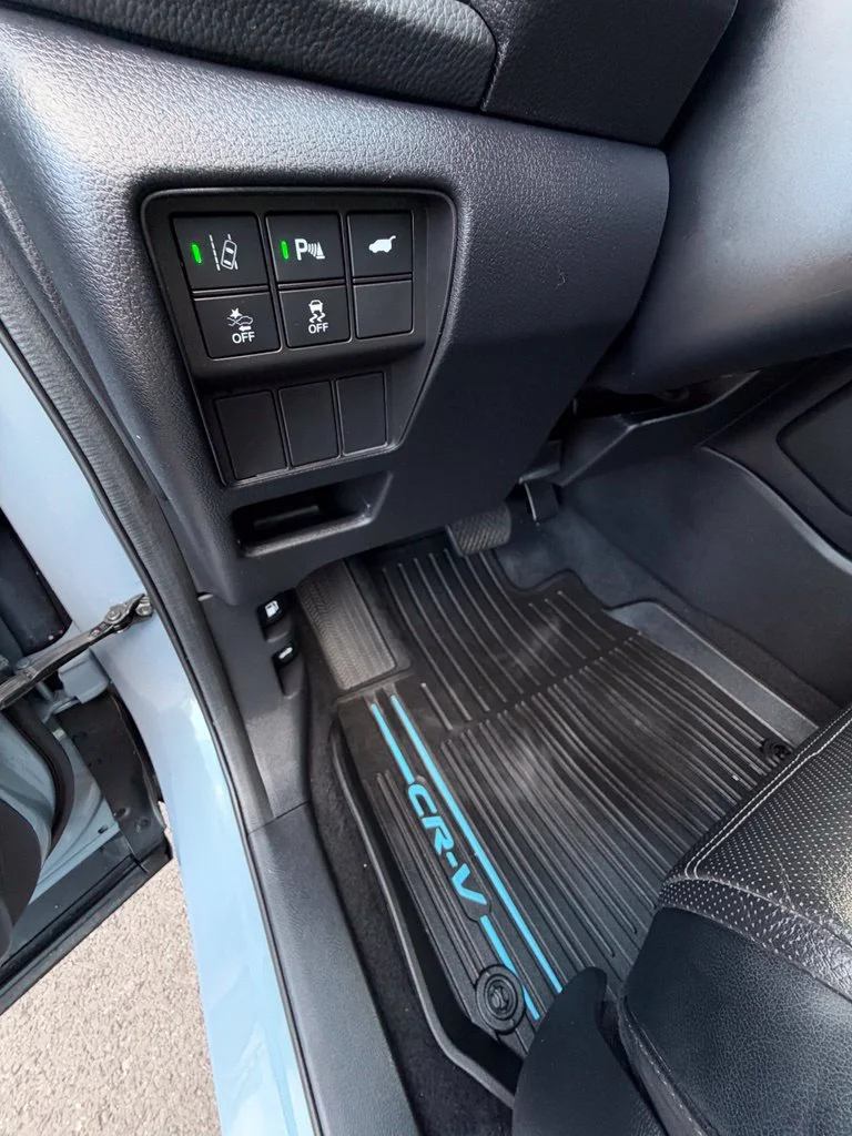 Used 2022 Sonic Gray Pearl Honda Touring image 15