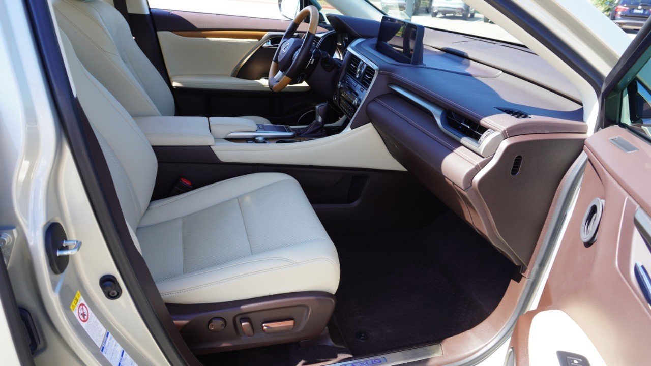 Certified Used 2020 Beige Lexus RX 450h image 15