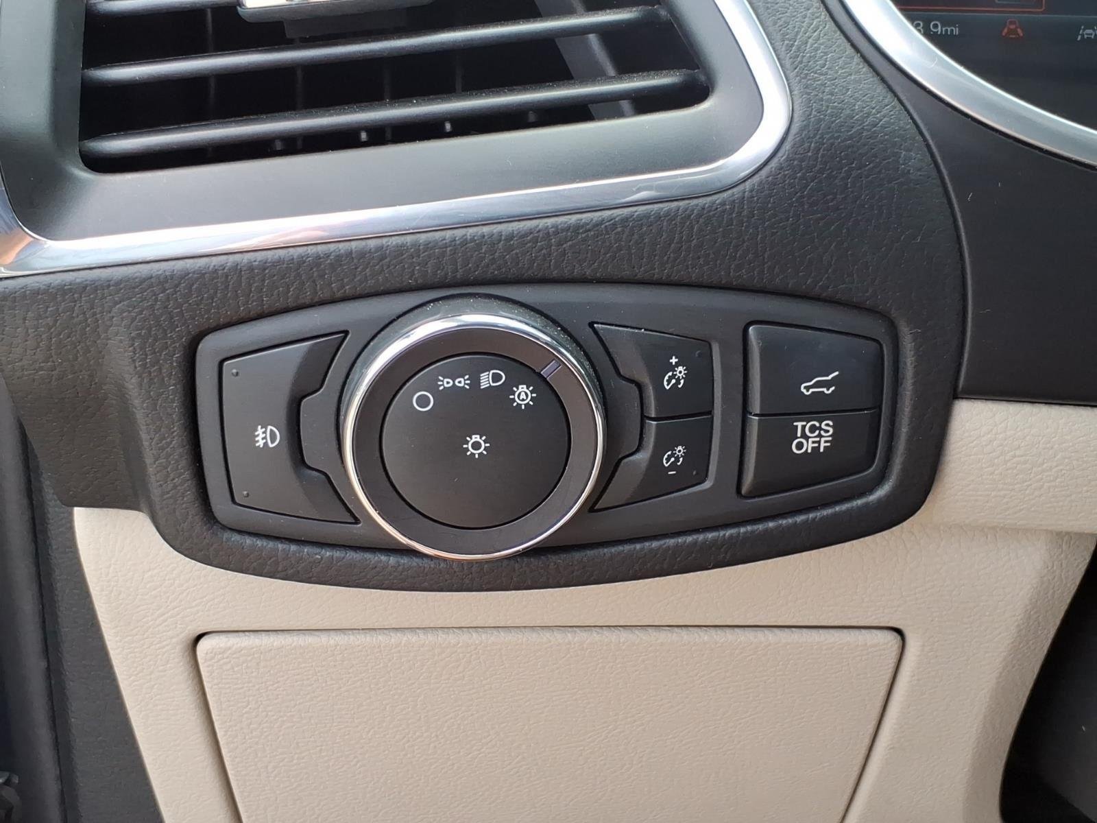 Used 2019 Baltic Sea Green Metallic Ford Titanium image 14