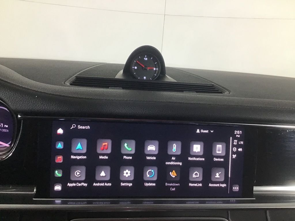 Certified Used 2023  Porsche 4 image 34