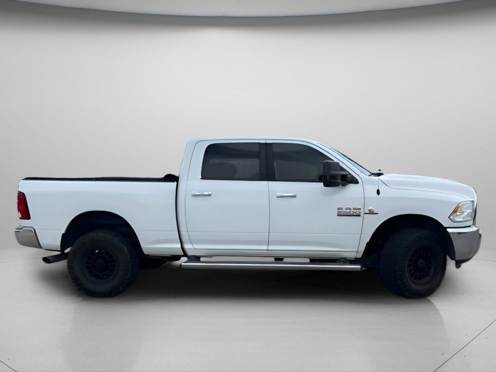 Used 2014 Bright White Clearcoat Ram SLT image 3