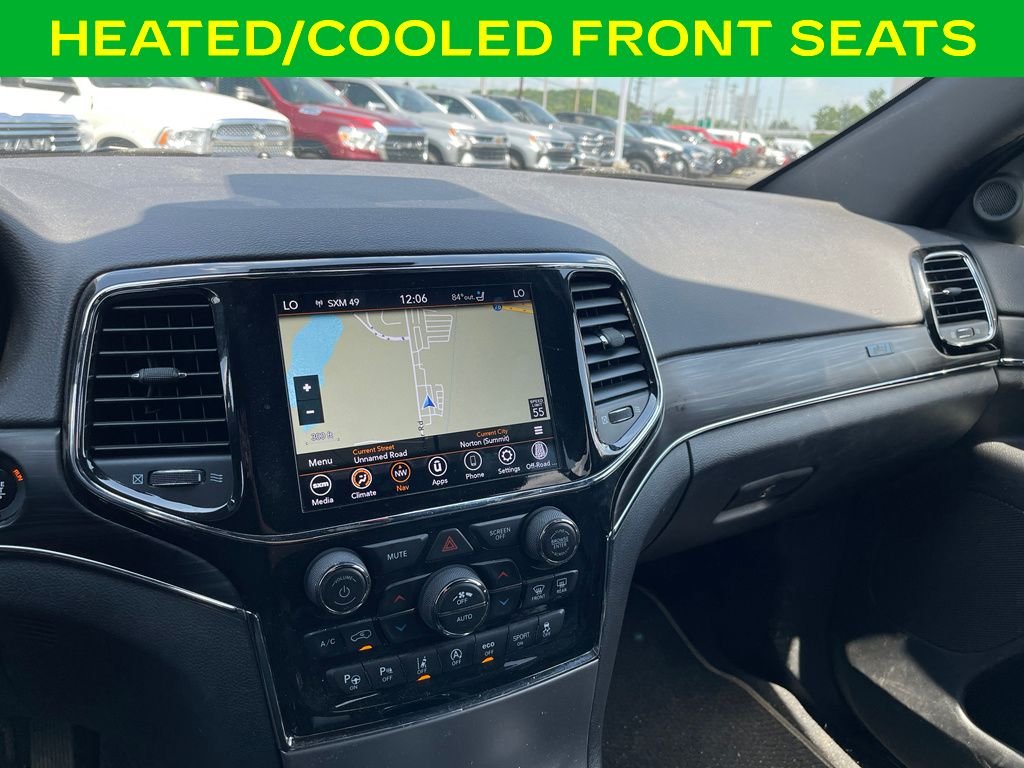 Used 2021 Granite Crystal Metallic Clearcoat Jeep Limited image 19