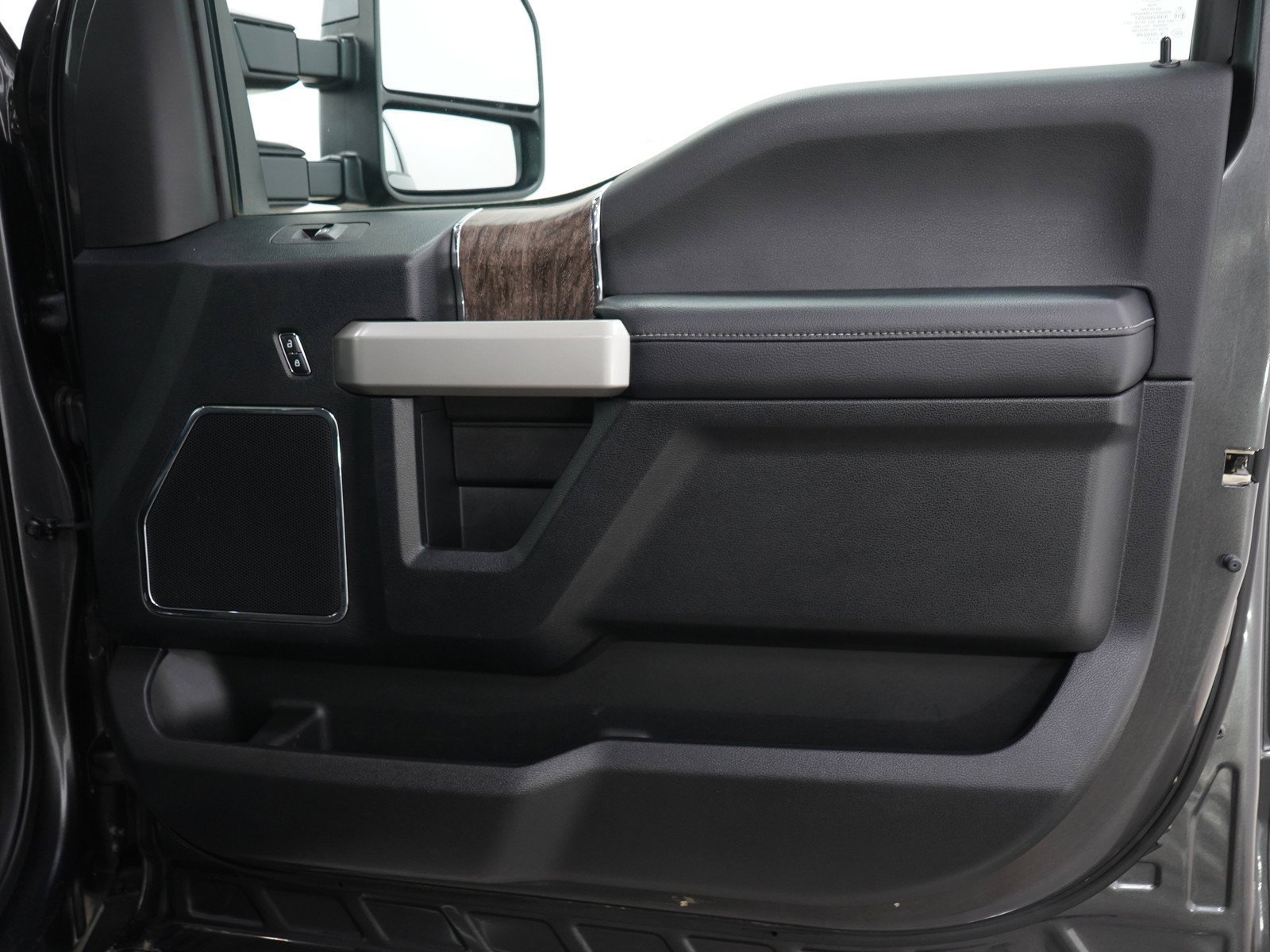 Used 2017 Black Ford Lariat image 12