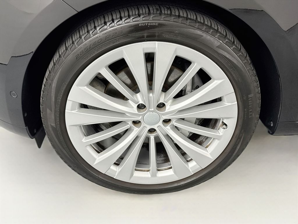 Certified Used 2024 Black Land Rover SE image 33