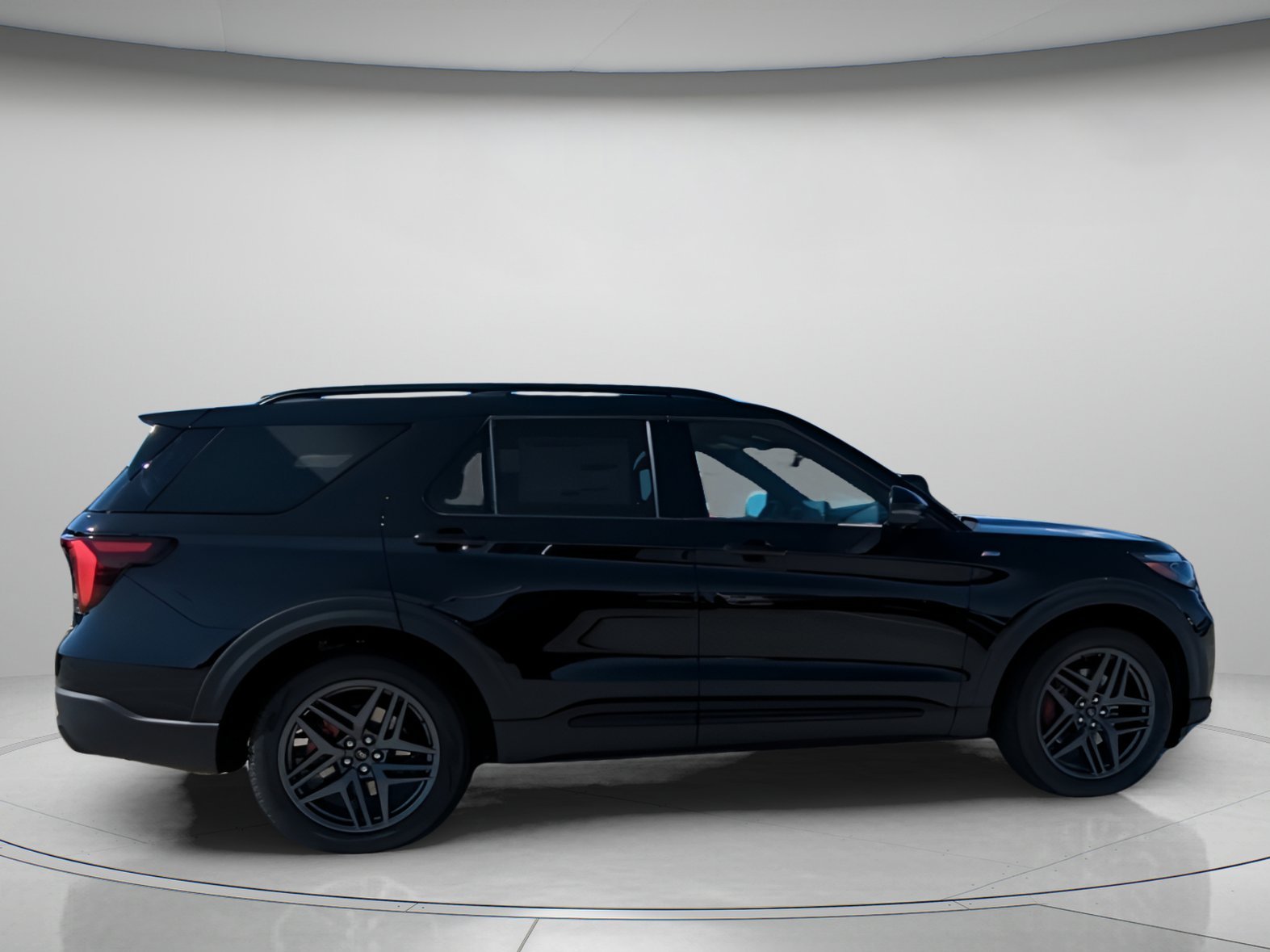 New 2026 Agate Black Metallic Ford ST-Line image 27