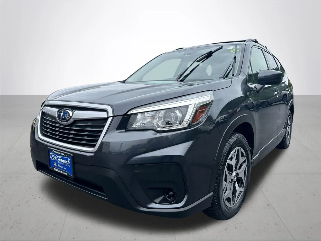 Used 2019 Gray Subaru Premium image 2