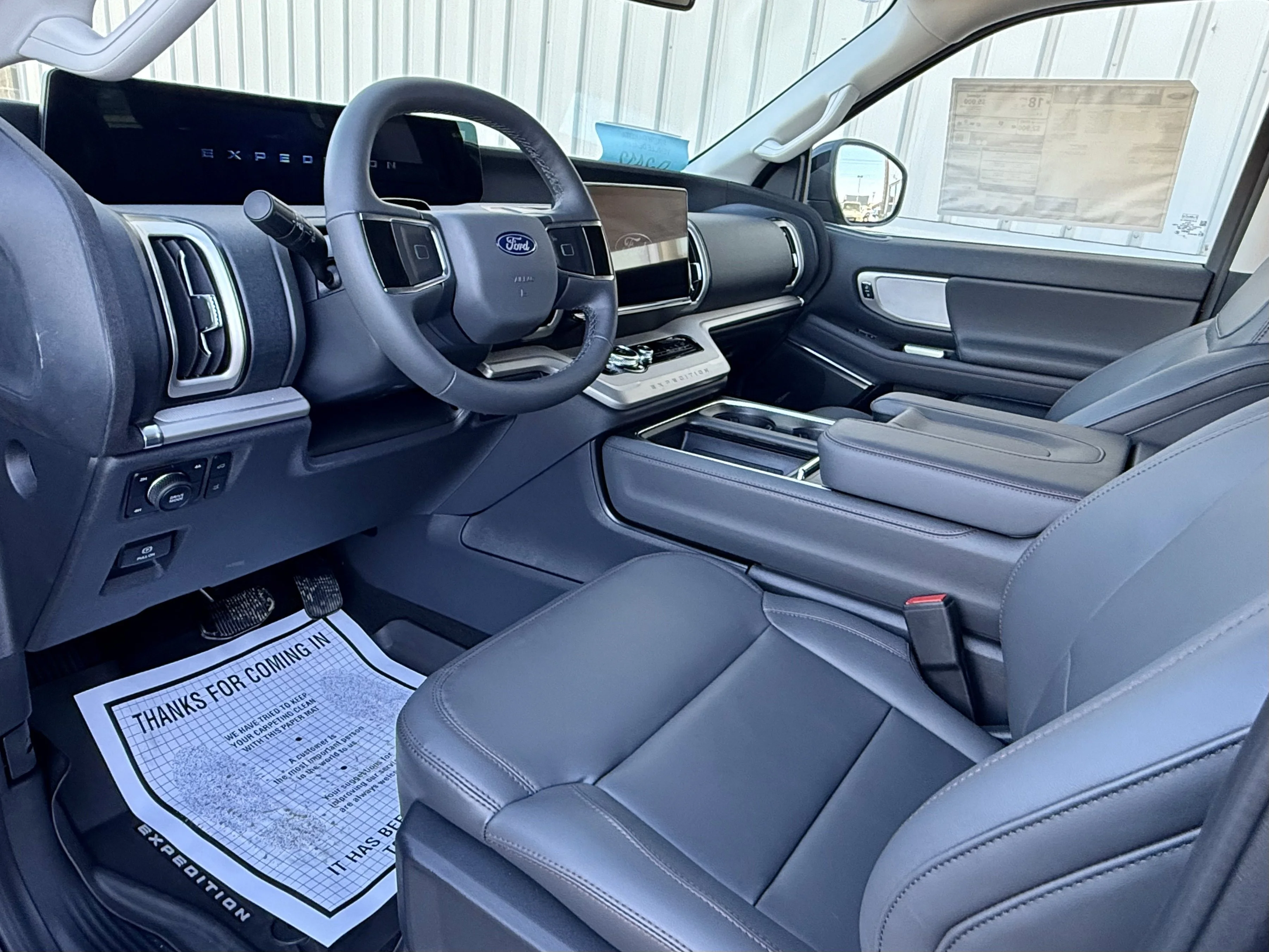2025 Ford Expedition Active - Photo 10