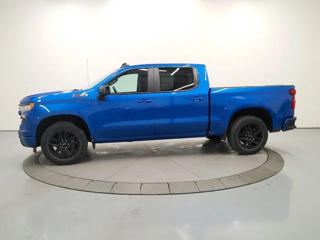 Used 2024 Blue Chevrolet RST image 4