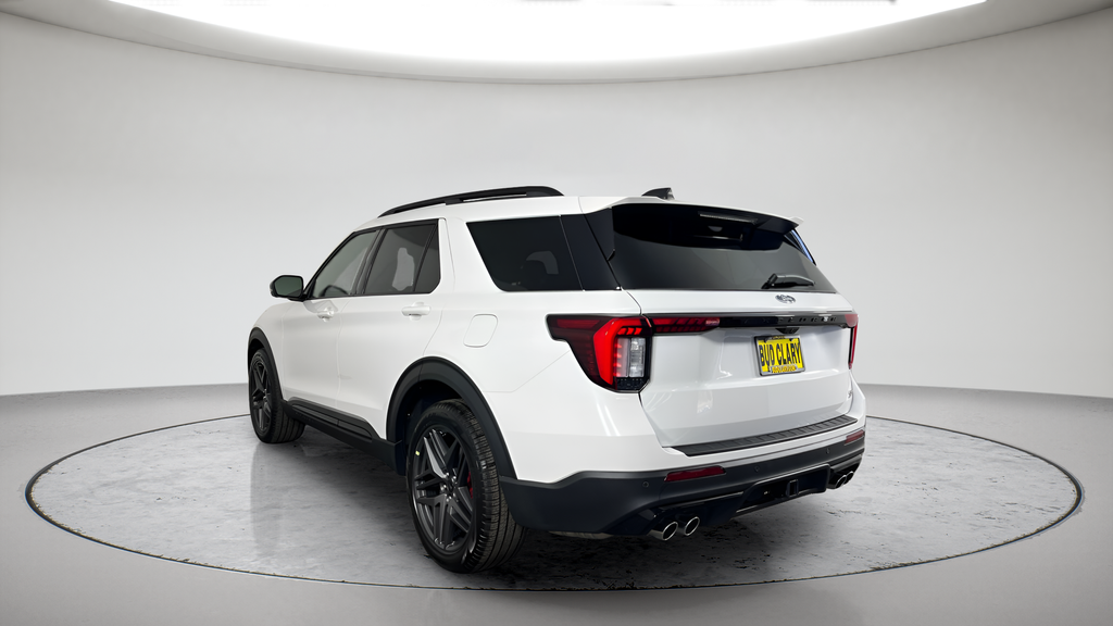 New 2026 Star White Metallic Tri-Coat Ford ST image 5