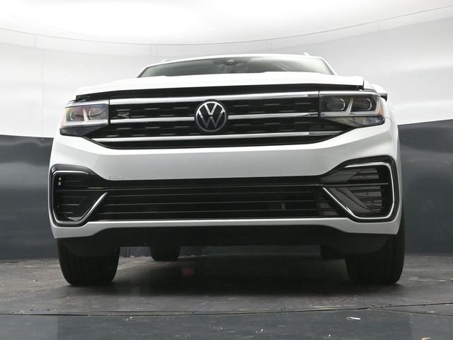 Used 2021 White Volkswagen 3.6L V6 SEL R-Line image 29