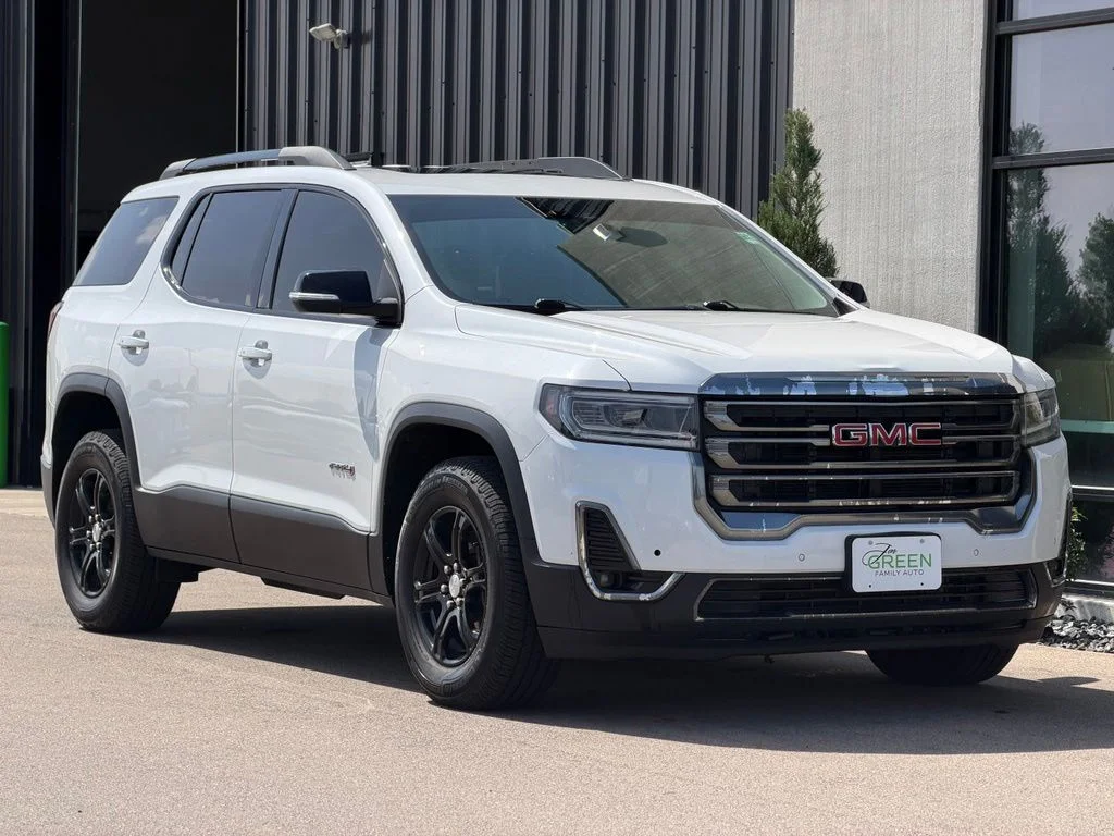 Used 2020 White GMC AT4 image 4