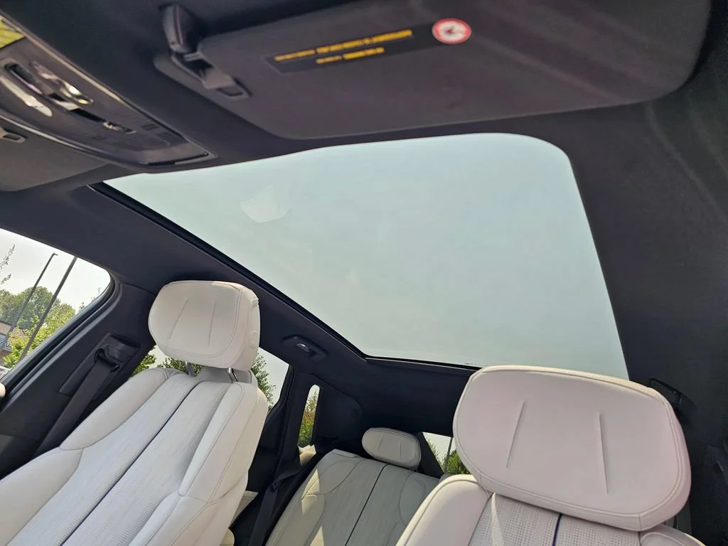 New 2026 Vibrant White Tricoat Cadillac Sport image 21