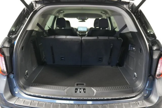 New 2026 Carbonized Gray Metallic Ford Active image 21