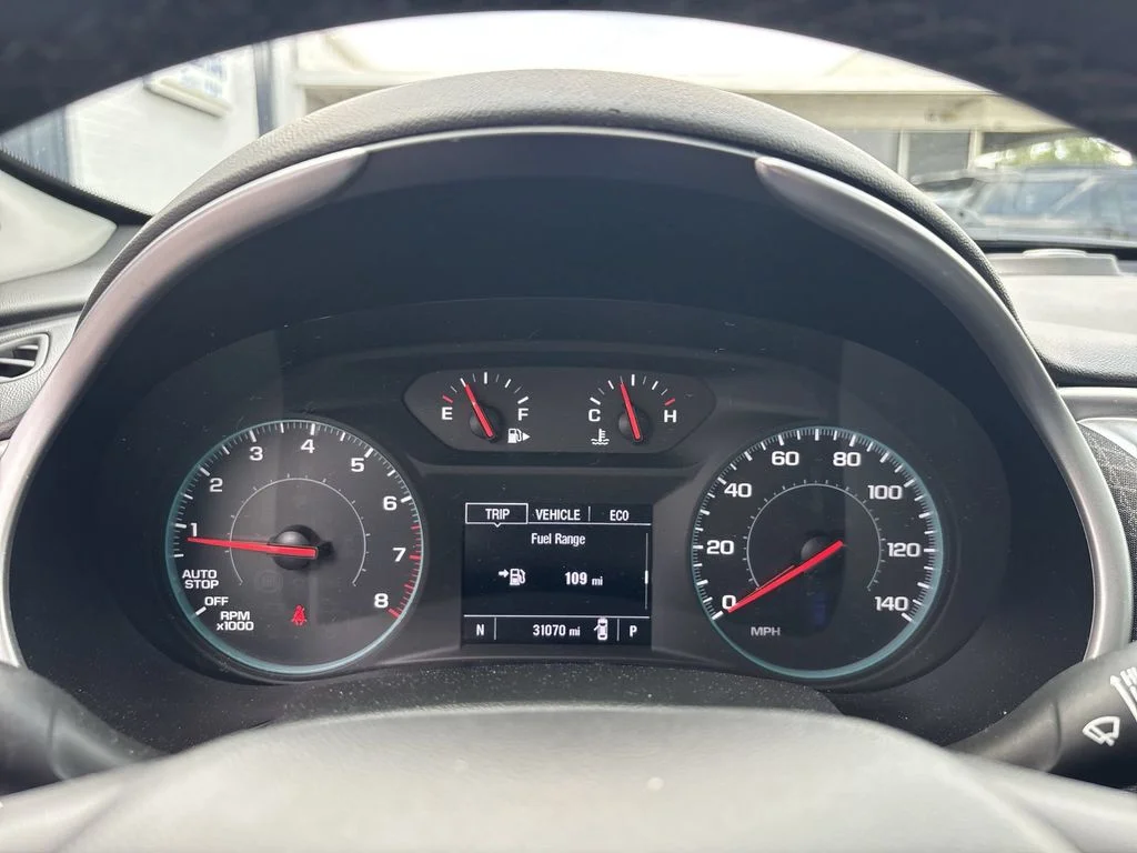 Used 2025 Red Chevrolet RS image 10