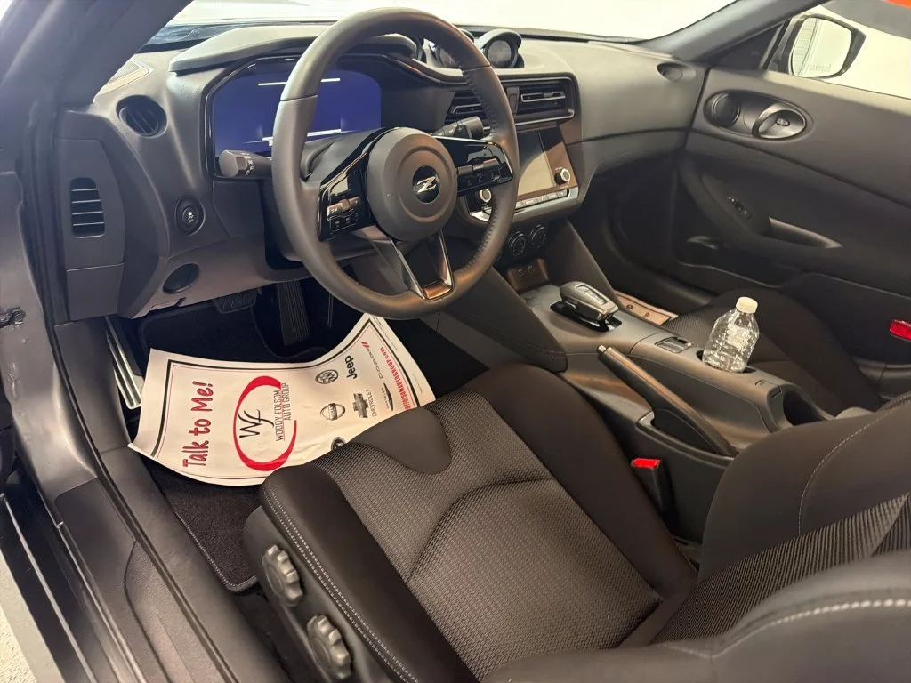 Used 2025 Gray Nissan Sport image 11