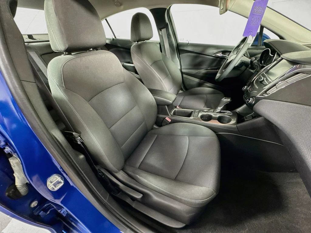 Used 2017 Blue Chevrolet LT image 33