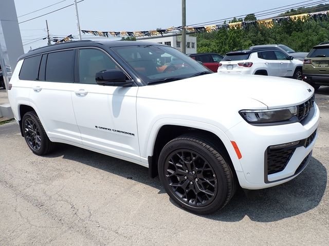 New 2026 Bright White Clear-Coat Exterior Paint Jeep Summit image 9