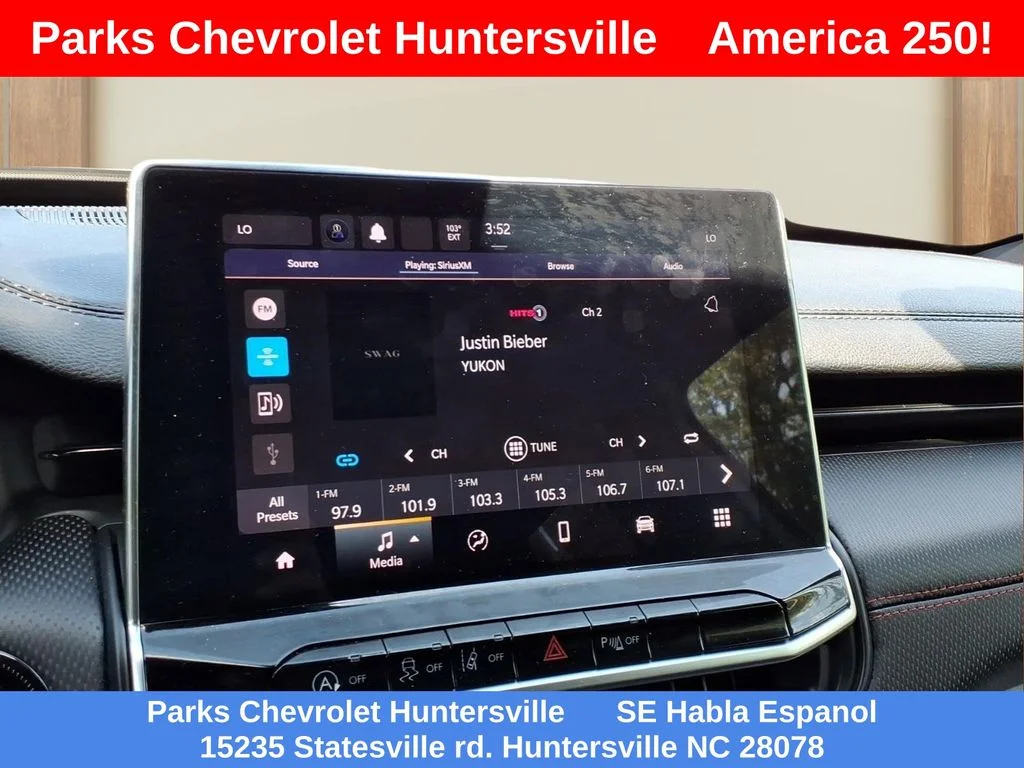 Used 2024 White Jeep Trailhawk image 4