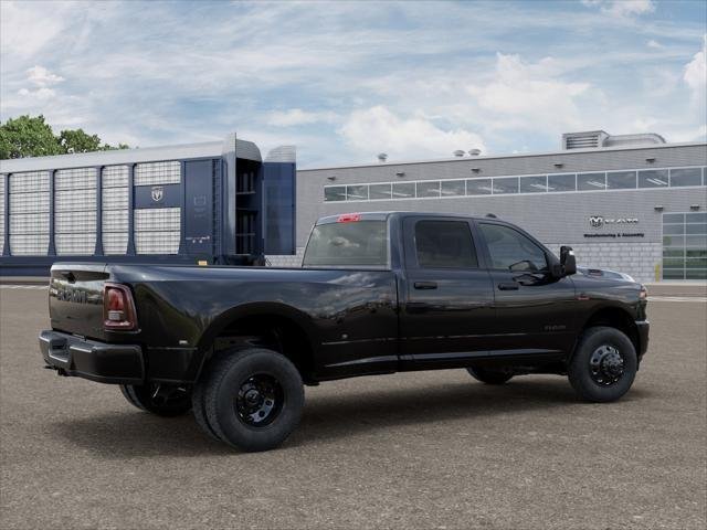 New 2027 Diamond Black Crystal Pearl-Coat Exterior Paint RAM Big Horn image 14