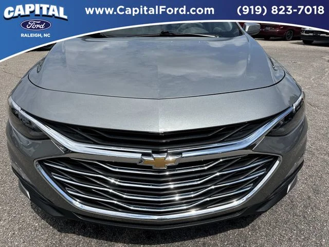 Used 2024 Gray Chevrolet LT image 10