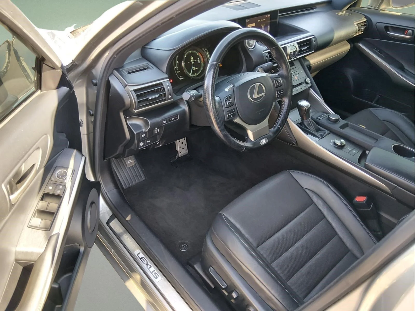 Used 2019 Atomic Silver Lexus IS 300 F SPORT image 15