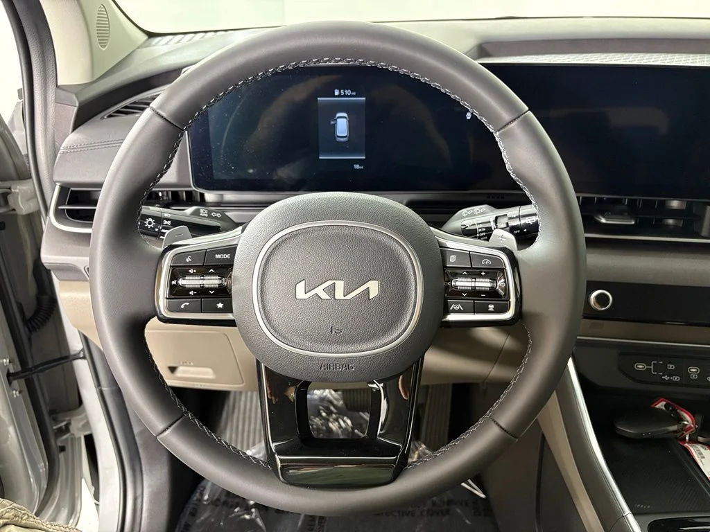 New 2026 Ceramic Silver Kia EX image 22
