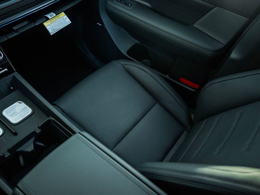 New 2026 Hampton Gray Hyundai Calligraphy AWD image 27