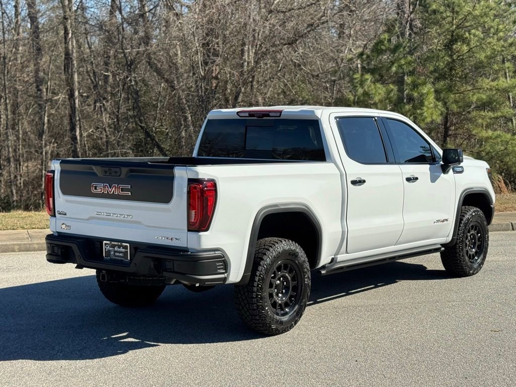 2026 GMC Sierra 1500 AT4X - Photo 14