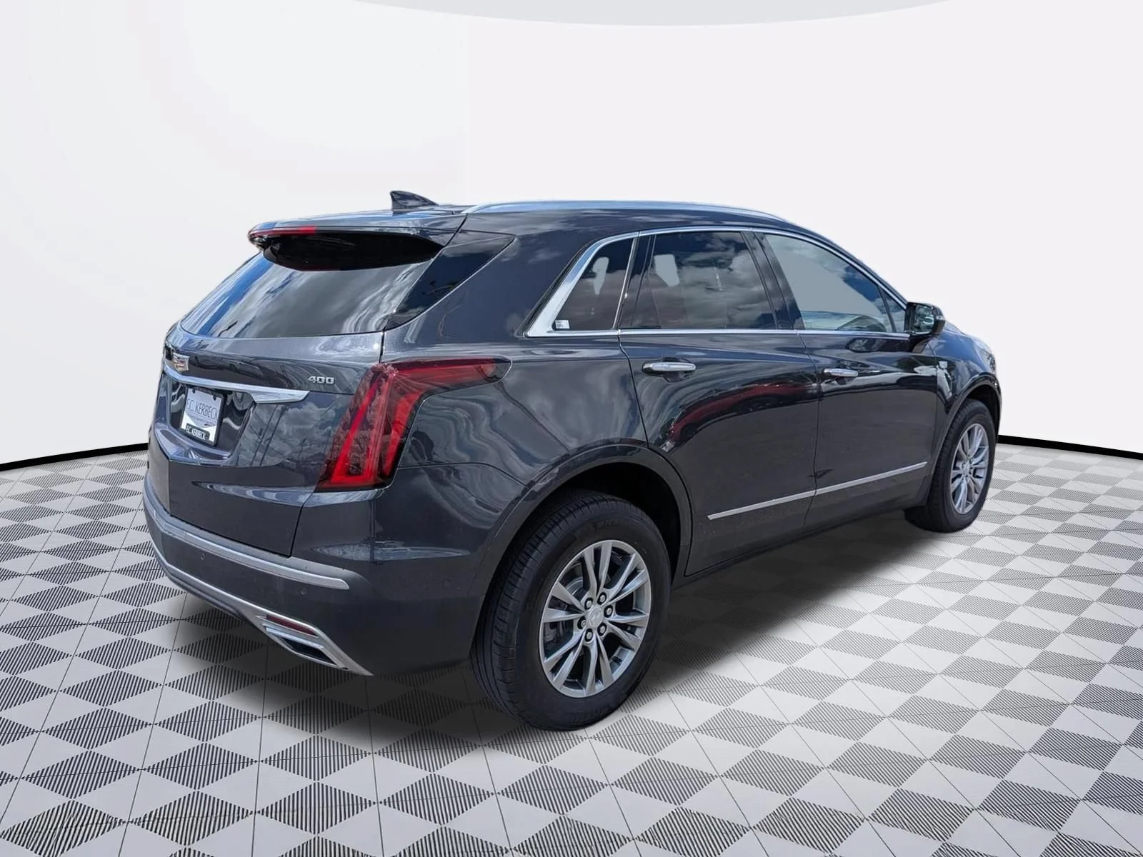 Used 2022 Wilder Metallic Cadillac AWD Premium Luxury image 5
