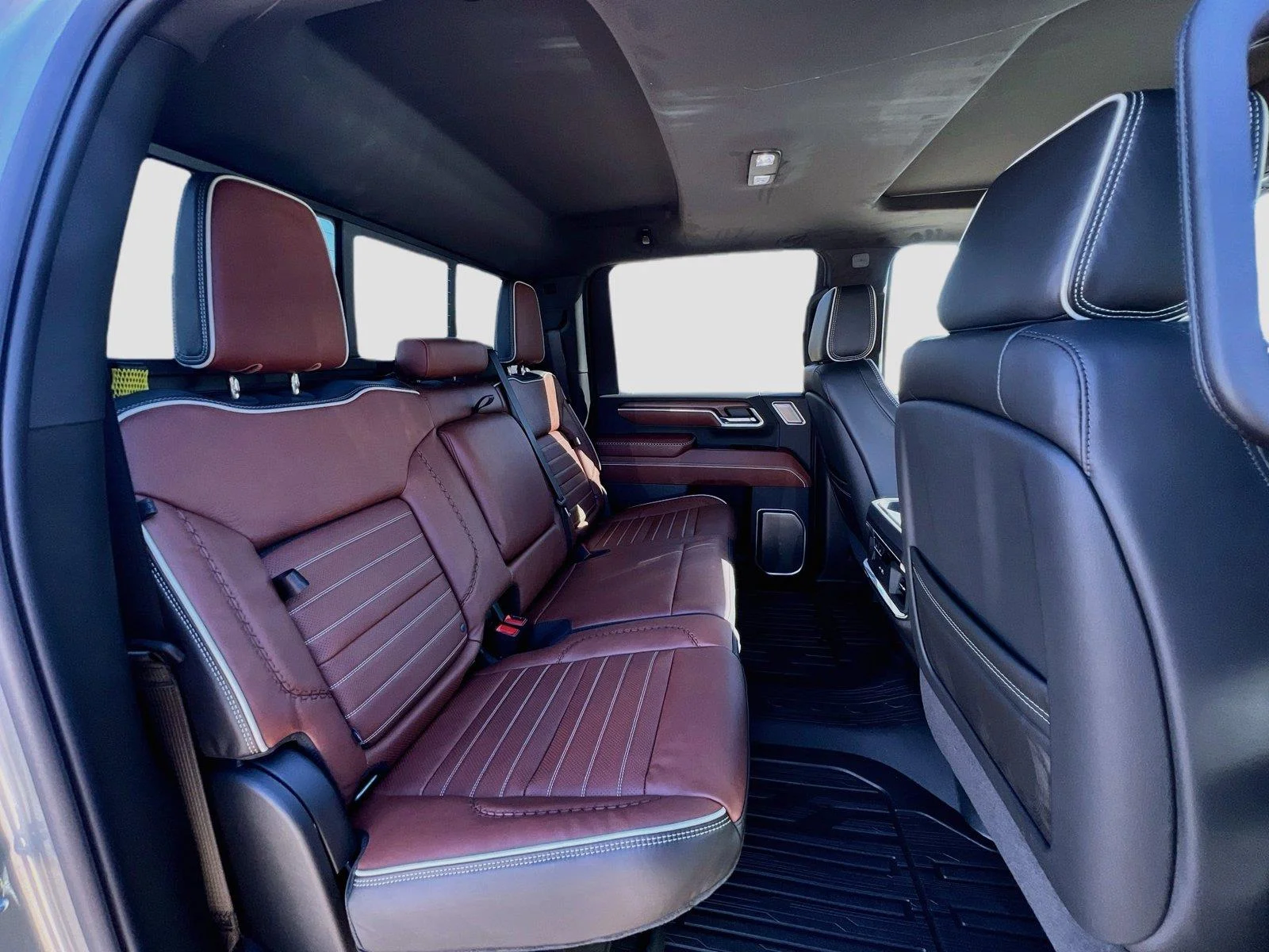 2026 GMC Sierra 3500HD Denali Ultimate - Photo 28