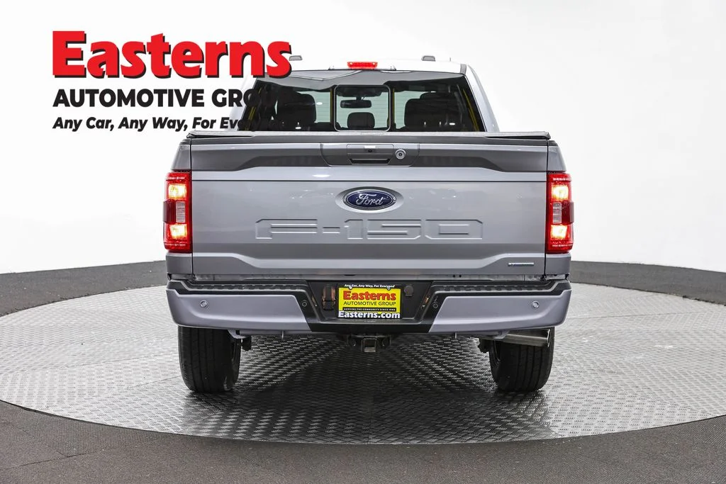 Used 2023 Silver Ford XLT image 6
