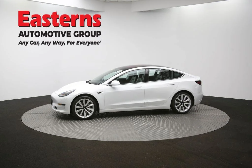 Used 2018 White Tesla Long Range image 57