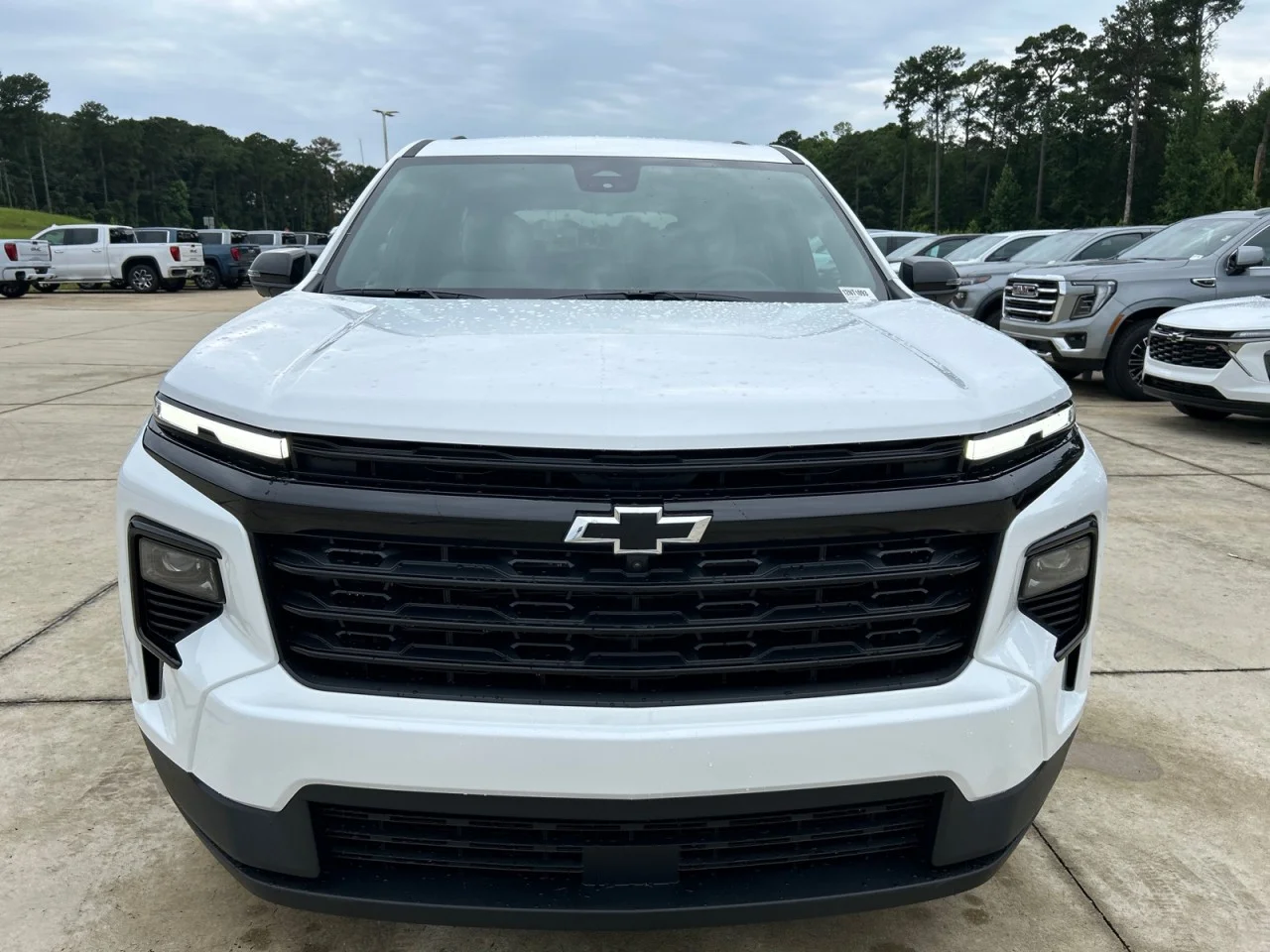 New 2026 Summit White Chevrolet LT image 5