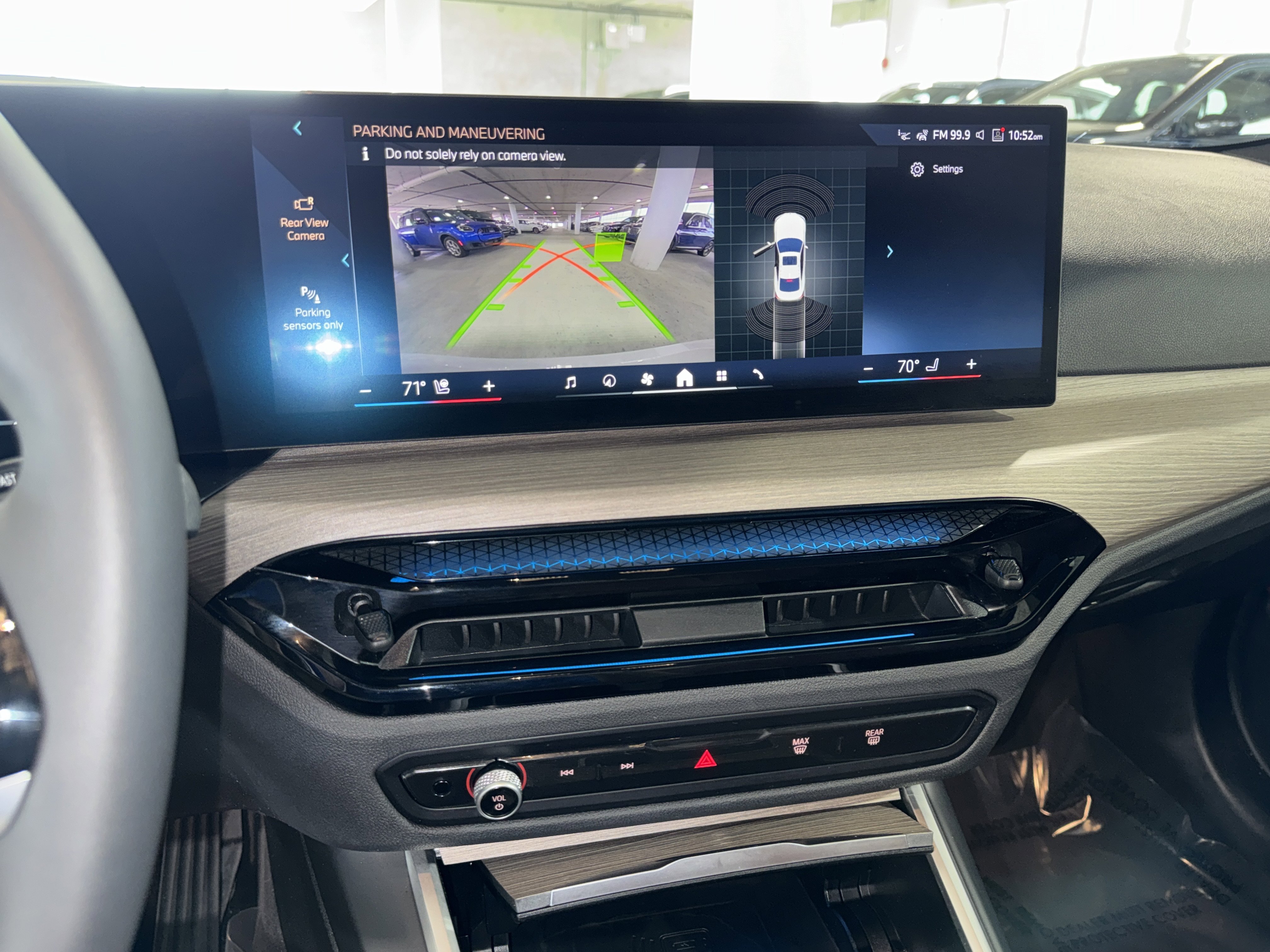 Used 2025 Alpine White BMW 430i xDrive image 23