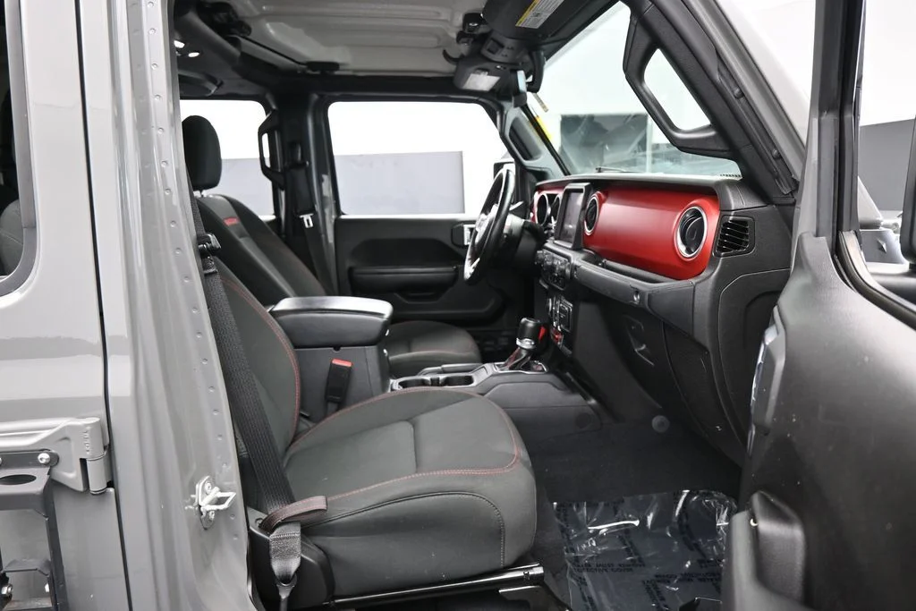 Used 2022 Sting-Gray Clearcoat Jeep Rubicon image 39