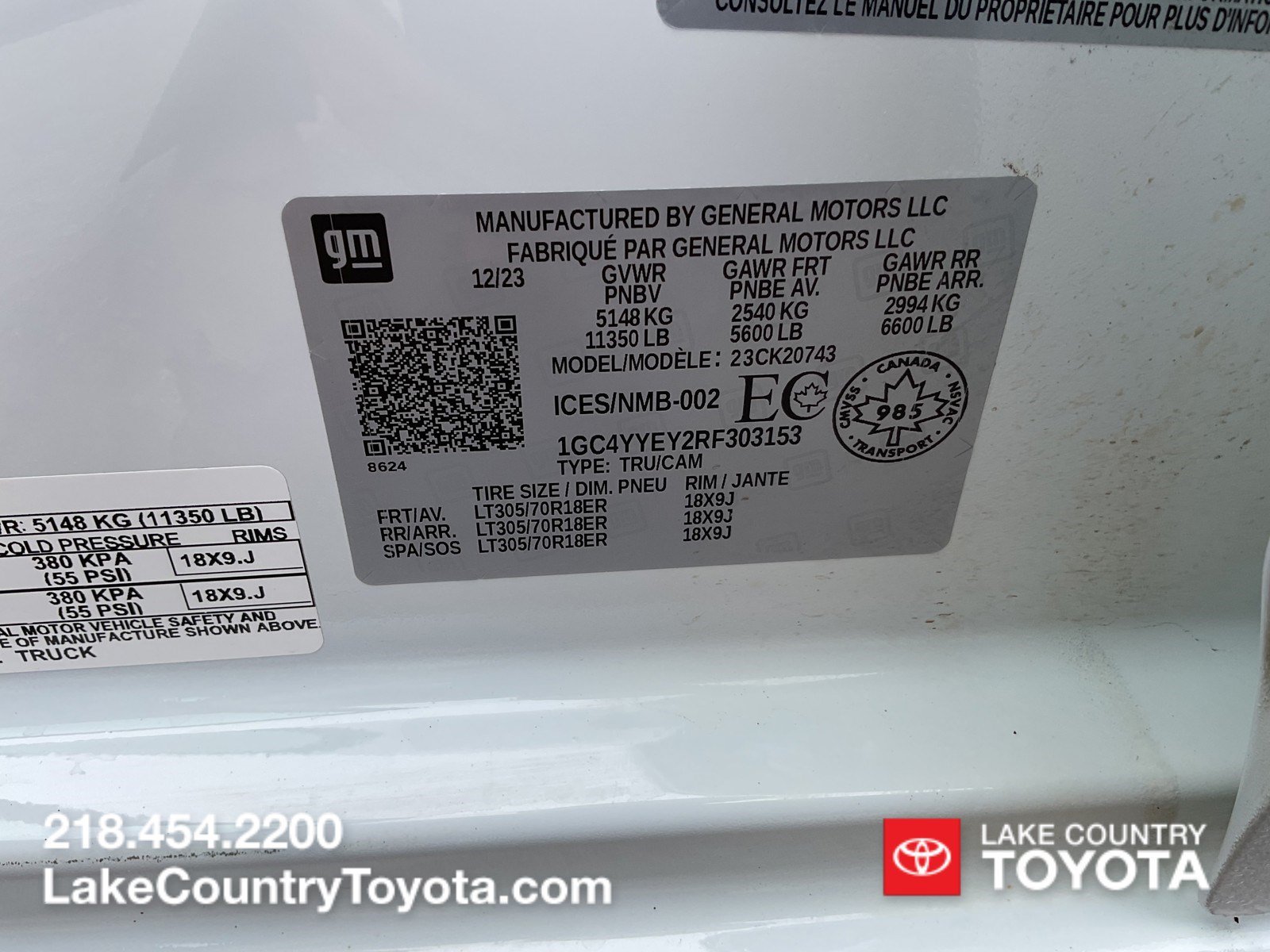 Used 2024 White Chevrolet ZR2 image 36