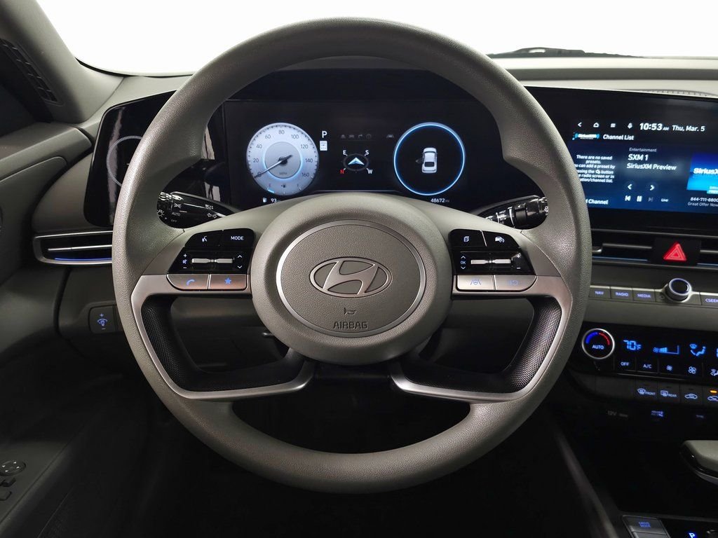 2024 Hyundai Elantra SEL - Photo 17
