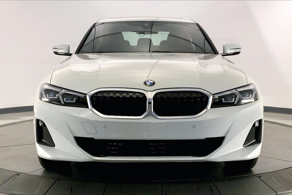 Certified Used 2024 Alpine White BMW  image 2
