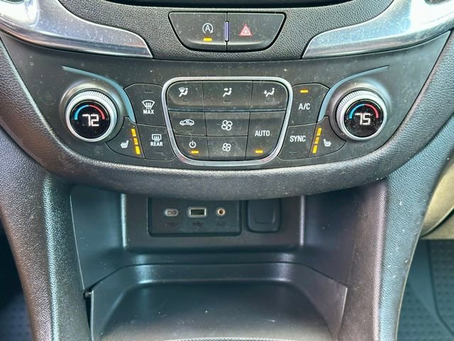 Used 2024 Sterling Gray Metallic Chevrolet LT image 24