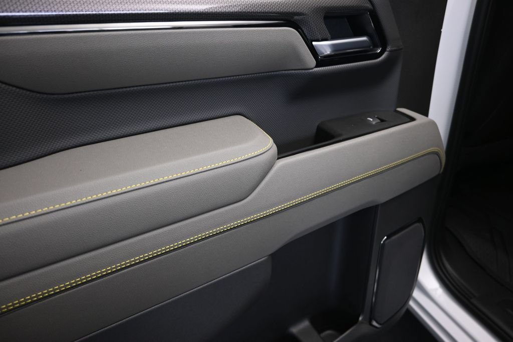 2026 Chevrolet Silverado 1500 ZR2 - Photo 15