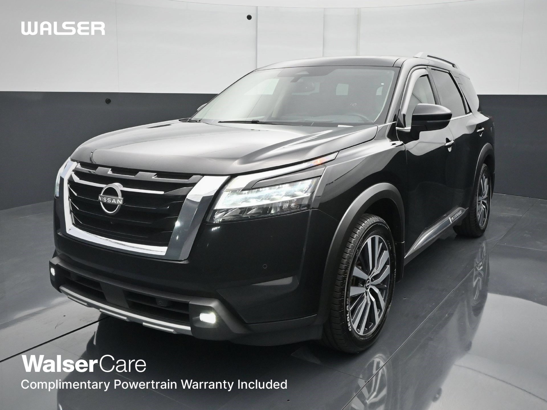 2022 Nissan Pathfinder Platinum