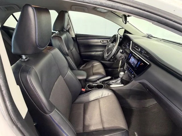 Used 2017 White Toyota SE image 36
