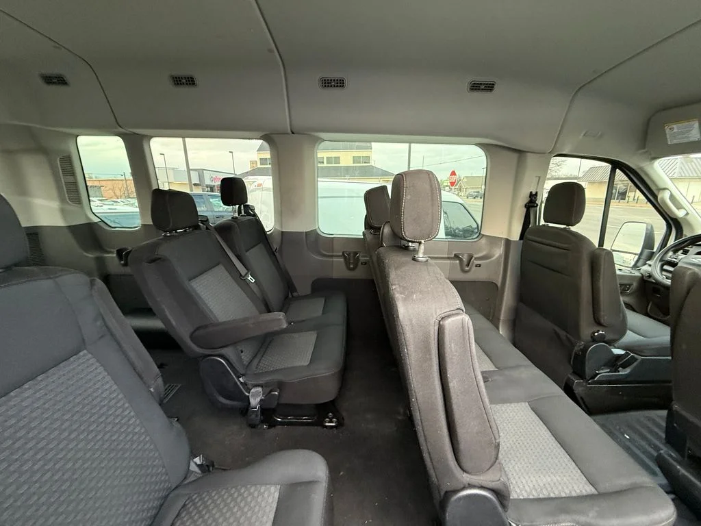 Used 2021 White Ford XLT image 26